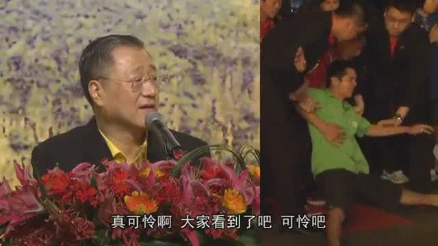 100 视频:年轻男子被灵性上身现场武术“醉拳”--201306 香港