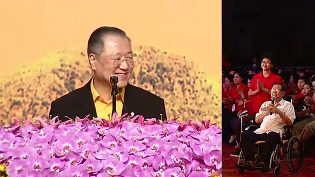 652 视频:截瘫老伯年轻时候花心,好打抱不平,太太原谅了他感情上的错事;师父当场加持,双腿发热,还有八个月站得起来--20170828 吉隆坡